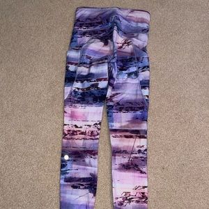 Woman’s athletic leggings